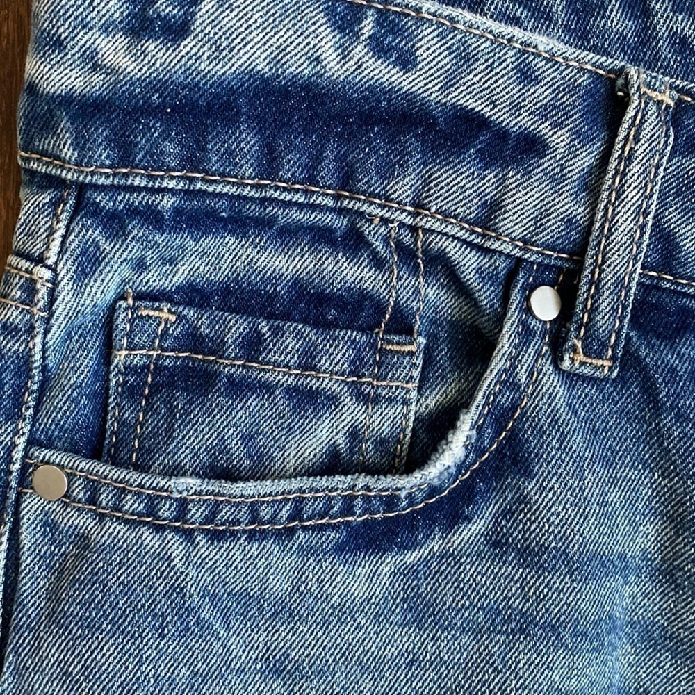 AFRM High Rise Distressed Jeans 25 - Picture 3 of 8